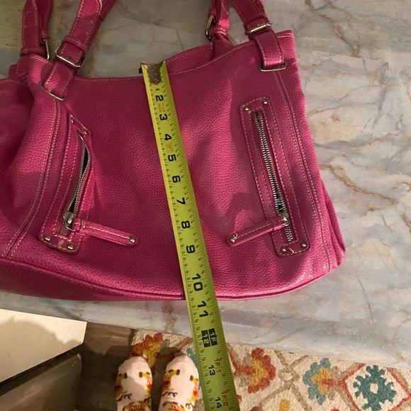 Cute pink nine west purse in excellent condition - Picture 7 of 9
